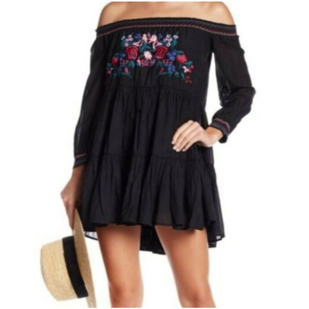 FREE PEOPLE Sunbeams Black Embroidered Off-Shoulder A-Line Mini‎ Dress S